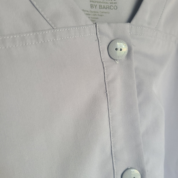 Scrub Jackets - Picture 3 of 5